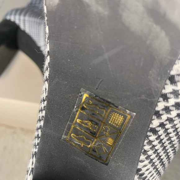 Jeffrey Campbell Ankle Booties size US 7 - European 38 - Picture 5 of 5